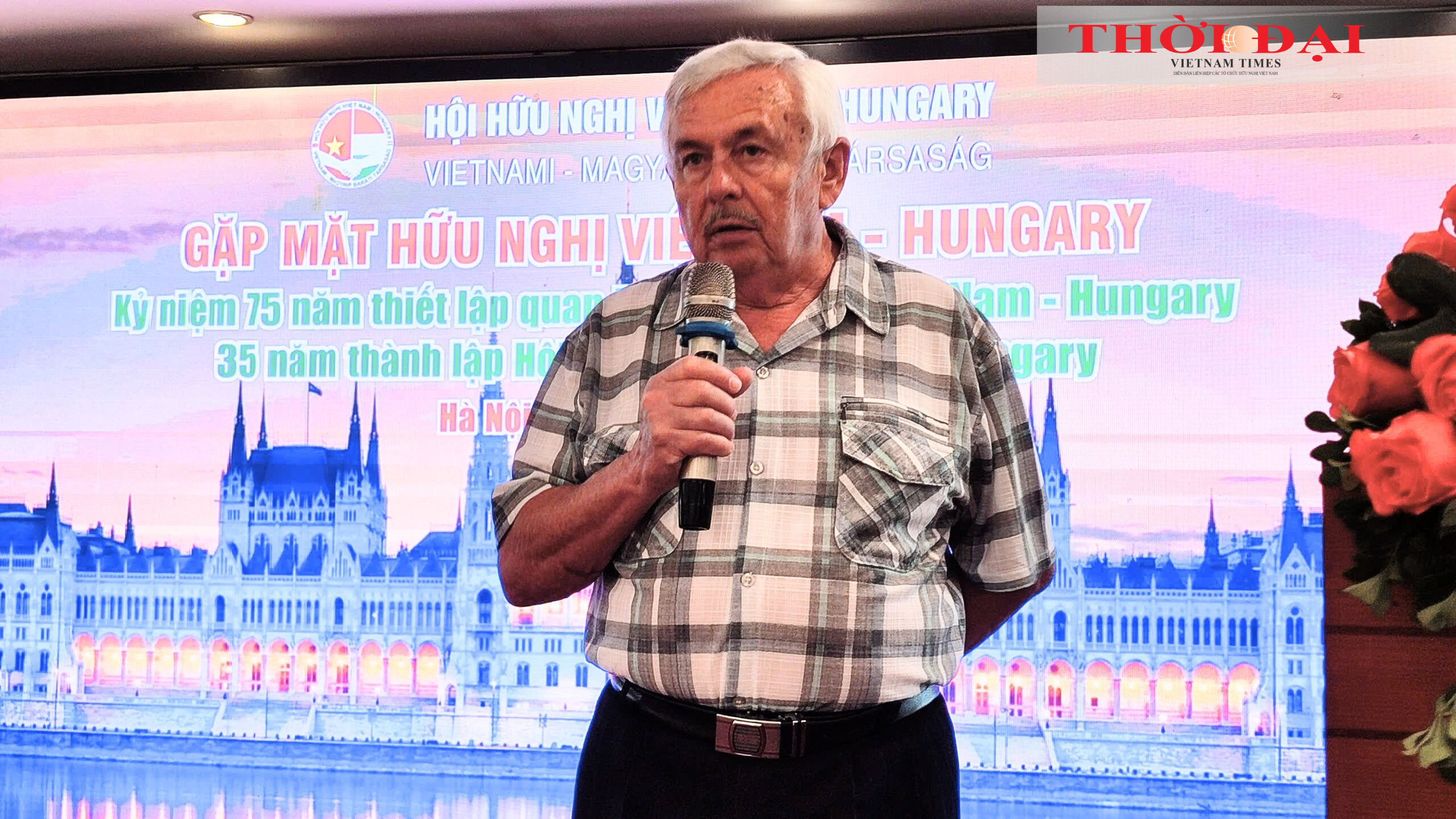 Ông Váraljai Márton, Phó Chủ tịch Hội hữu nghị Hungary - Việt Nam Ông Váraljai Márton, Phó Chủ tịch Hội hữu nghị Hungary - Việt Nam