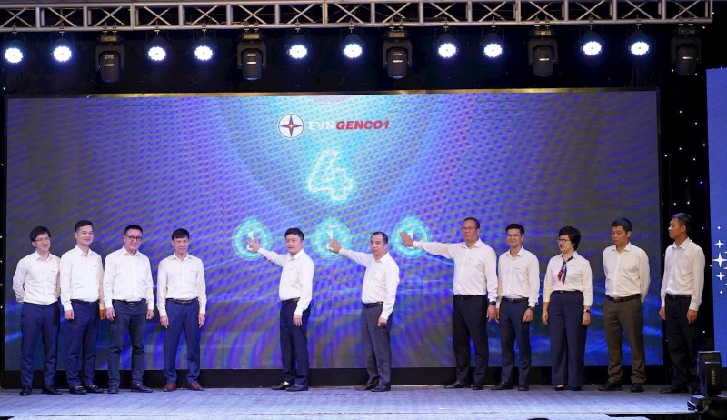 Nghi thức chính thức khởi động Hành trình đổi mới sáng tạo, phát triển nguồn nhân lực và văn hoá doanh nghiệp giai đoạn 2025–2030 Nghi thức chính thức khởi động Hành trình đổi mới sáng tạo, phát triển nguồn nhân lực và văn hoá doanh nghiệp giai đoạn 2025–2030