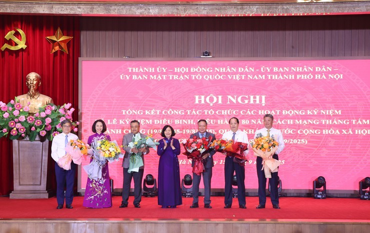 Thành công của A80 khẳng định sức mạnh đại đoàn kết toàn dân, lan tỏa tinh thần yêu nước Thành công của A80 khẳng định sức mạnh đại đoàn kết toàn dân, lan tỏa tinh thần yêu nước
