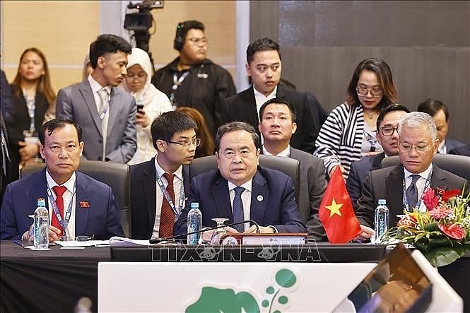 National Assembly Chairman Tran Thanh Man (centre) at the Meeting of the AIPA-46 Executive Committee in Kuala Lumpur, Malaysia, on September 17. (Photo: VNA) National Assembly Chairman Tran Thanh Man (centre) at the Meeting of the AIPA-46 Executive Committee in Kuala Lumpur, Malaysia, on September 17. (Photo: VNA)