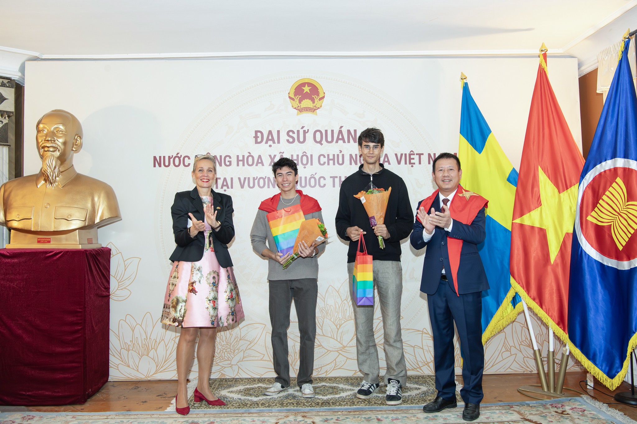 Văn hóa và ẩm thực Việt Nam tỏa sáng tại Thụy Điển Văn hóa và ẩm thực Việt Nam tỏa sáng tại Thụy Điển