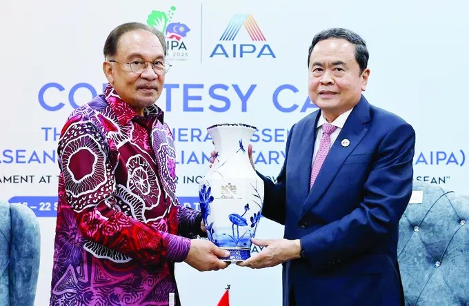 Quốc hội Việt Nam sát cánh cùng AIPA: Biến tầm nhìn và khát vọng của ASEAN thành hiện thực Quốc hội Việt Nam sát cánh cùng AIPA: Biến tầm nhìn và khát vọng của ASEAN thành hiện thực
