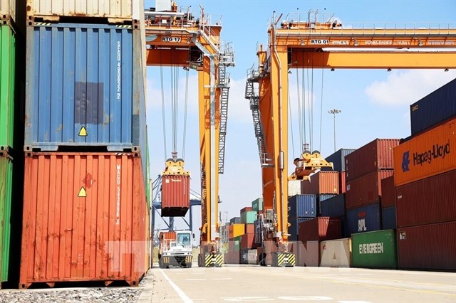 Containers loaded at Cái Mép - Thị Vải Port in southern province of Bà Rịa - Vũng Tàu. VNA/VNS Photo Hồng Đạt Containers loaded at Cái Mép - Thị Vải Port in southern province of Bà Rịa - Vũng Tàu. VNA/VNS Photo Hồng Đạt