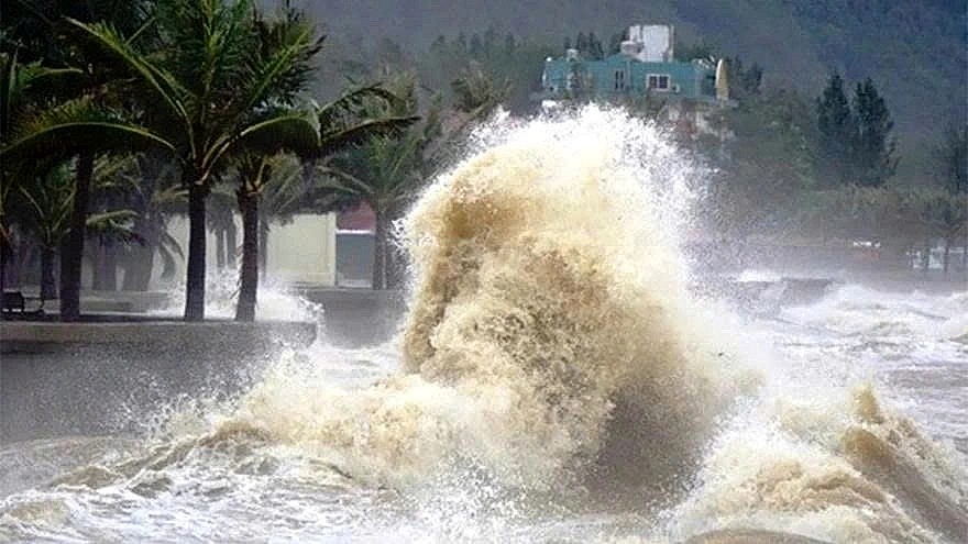 Super Typhoon Ragasa is expected to generate dangerous storm surges along the coastline from Quang Ninh to Ha Tinh.