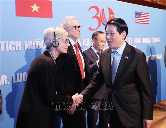 Chủ tịch nước Lương Cường: Việt Nam luôn trân trọng tình cảm của nhân dân yêu chuộng hòa bình Mỹ Chủ tịch nước Lương Cường: Việt Nam luôn trân trọng tình cảm của nhân dân yêu chuộng hòa bình Mỹ