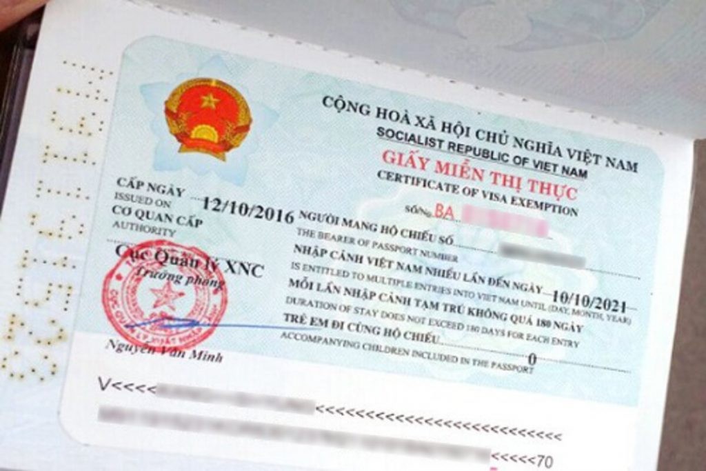 Giảm thời gian cấp Giấy miễn thị thực xuống còn một ngày Giảm thời gian cấp Giấy miễn thị thực xuống còn một ngày