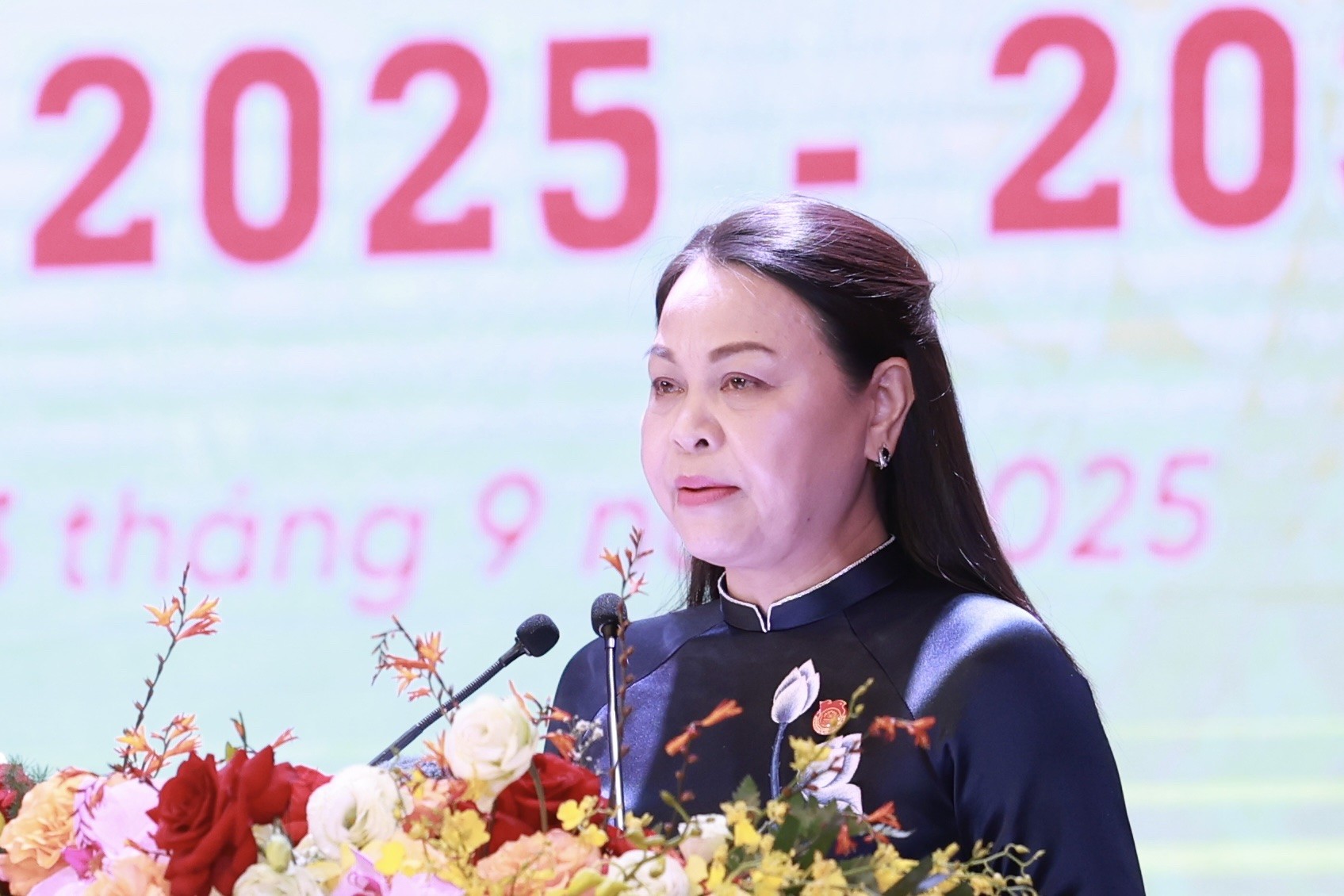 6 trọng tâm để Mặt trận thực sự là ngôi nhà chung của nhân dân 6 trọng tâm để Mặt trận thực sự là ngôi nhà chung của nhân dân