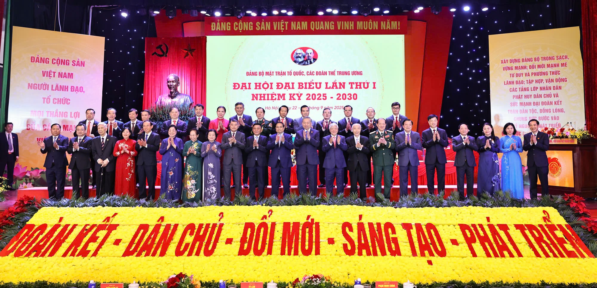 6 trọng tâm để Mặt trận thực sự là ngôi nhà chung của nhân dân 6 trọng tâm để Mặt trận thực sự là ngôi nhà chung của nhân dân