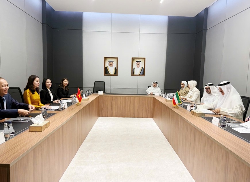 Quang cảnh Tham vấn chính trị Việt Nam - Kuwait lần thứ 5. (Ảnh: Bộ Ngoại giao) Quang cảnh Tham vấn chính trị Việt Nam - Kuwait lần thứ 5. (Ảnh: Bộ Ngoại giao)