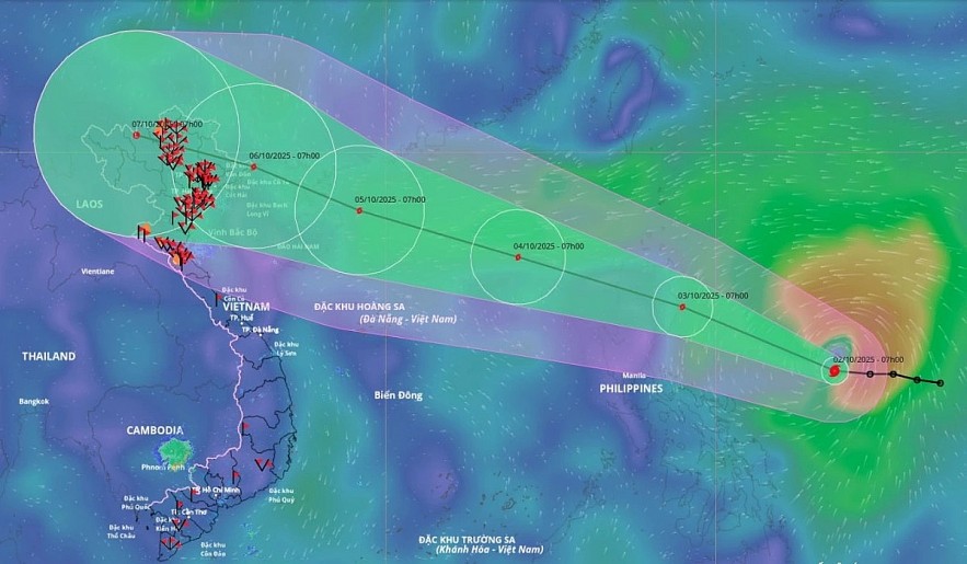 Tropical storm Matmo is heading toward the mainland of Vietnam. (Photo: VNDMS)