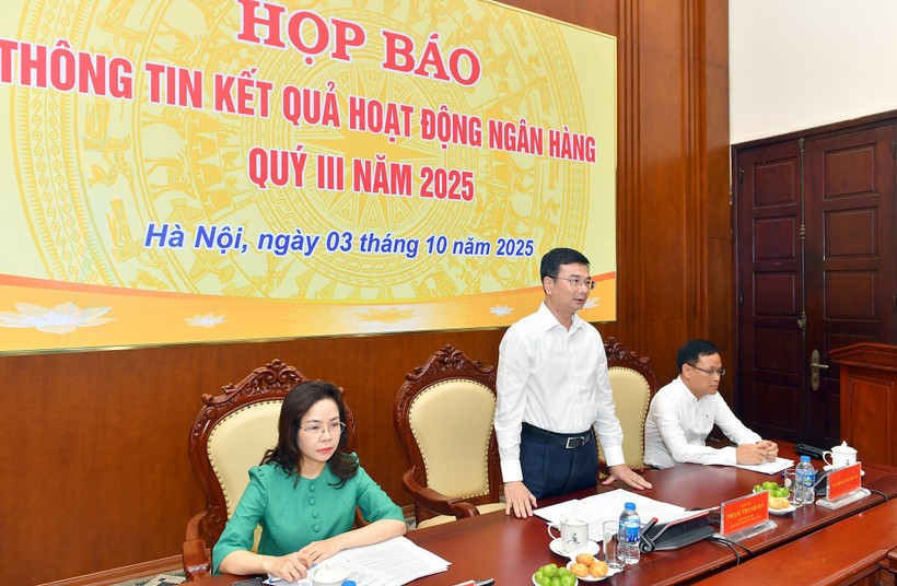 Phó Thống đốc Ngân hàng Nhà nước Phạm Thanh Hà phát biểu tại họp báo. (Ảnh: Vietnam+) Phó Thống đốc Ngân hàng Nhà nước Phạm Thanh Hà phát biểu tại họp báo. (Ảnh: Vietnam+)