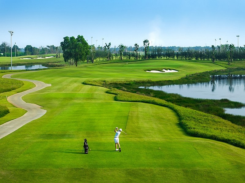 Vinpearl Golf Léman – biểu tượng golf mới tại TP.HCM chính thức khai trương Vinpearl Golf Léman – biểu tượng golf mới tại TP.HCM chính thức khai trương