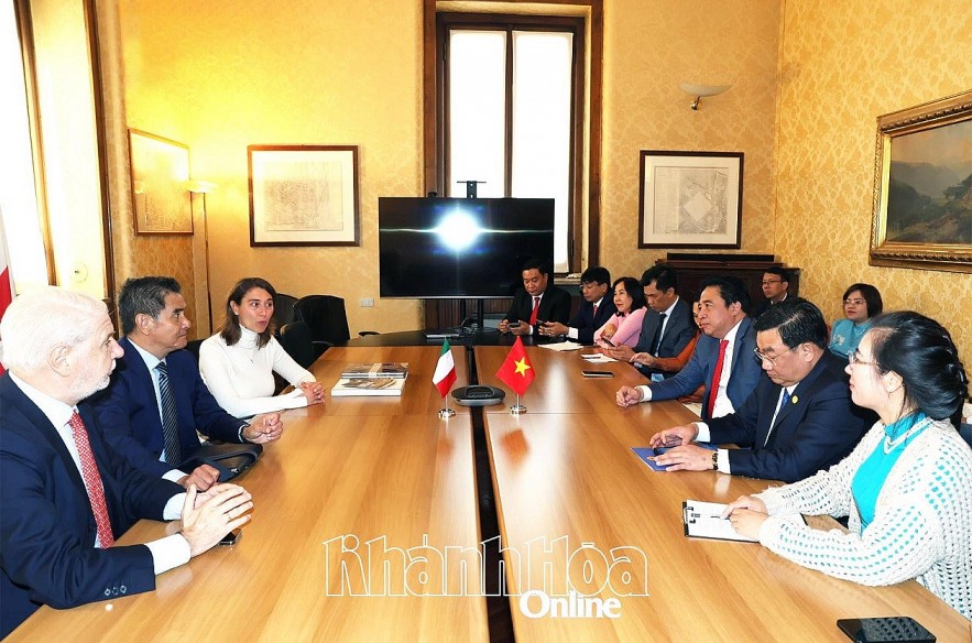 Khanh Hoa Seeks Cooperation Opportunities with Milan, Italy Khanh Hoa Seeks Cooperation Opportunities with Milan, Italy