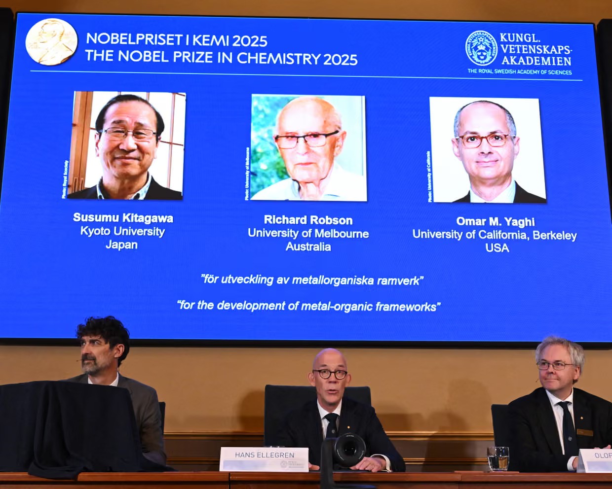 GS. Omar M. Yaghi – Chủ nhân Giải thưởng VinFuture nhận Giải Nobel Hóa học 2025 GS. Omar M. Yaghi – Chủ nhân Giải thưởng VinFuture nhận Giải Nobel Hóa học 2025