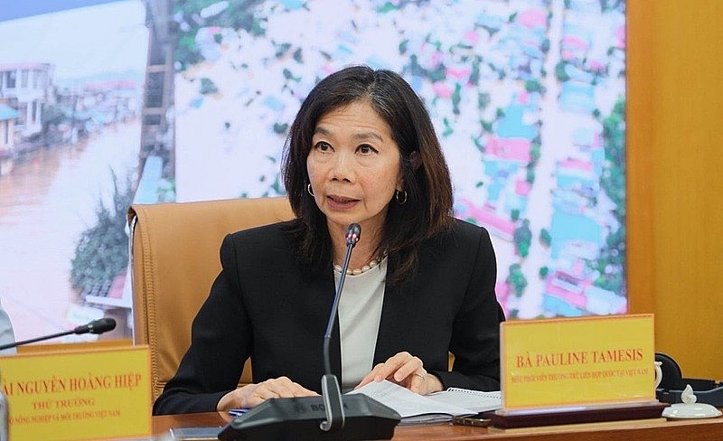 Over 30 Int'l Partners Commit to Support Vietnam to Overcome Natural Disaster Consequenses Over 30 Int'l Partners Commit to Support Vietnam to Overcome Natural Disaster Consequenses