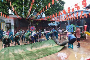 907 tỷ đồng đăng ký ủng hộ đồng bào vùng bão lũ thông qua Mặt trận
