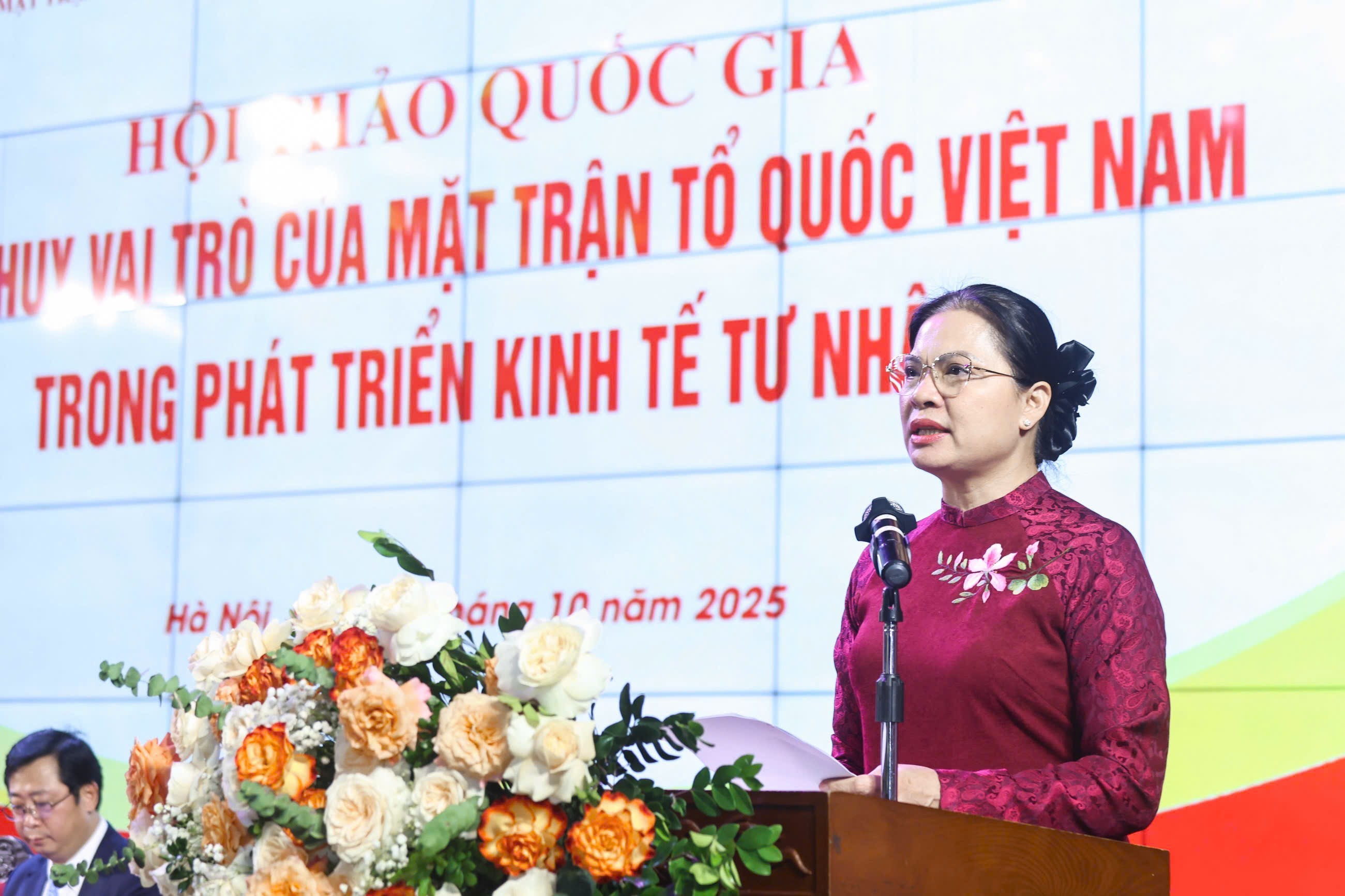 Phát huy vai trò của Mặt trận Tổ quốc Việt Nam trong thúc đẩy phát triển kinh tế tư nhân Phát huy vai trò của Mặt trận Tổ quốc Việt Nam trong thúc đẩy phát triển kinh tế tư nhân