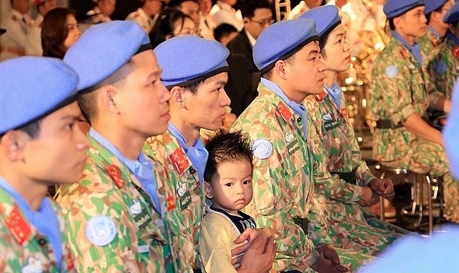 Personnel of Field Hospital 2.6 return to their families after one year on international duty (Photo: VNA) Personnel of Field Hospital 2.6 return to their families after one year on international duty (Photo: VNA)