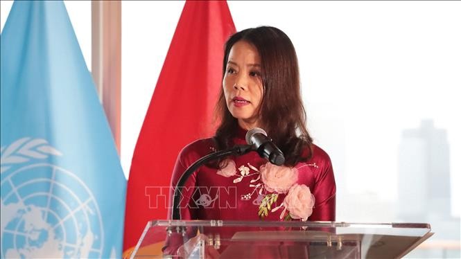 Vietnam Emphasizes Message of Placing People at Center of All Development Processes Vietnam Emphasizes Message of Placing People at Center of All Development Processes