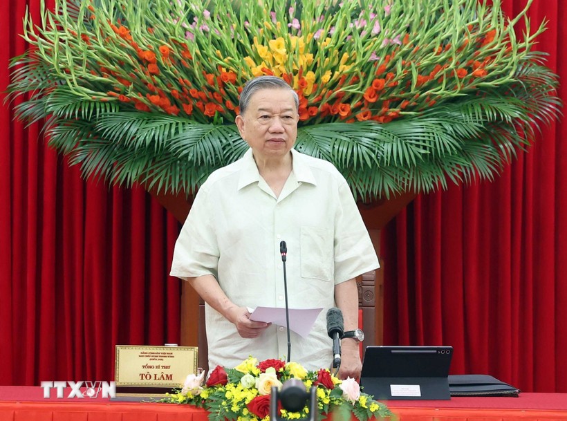 Thông báo Kết luận của Tổng Bí thư tại Hội nghị sơ kết thực hiện Nghị quyết 57 Thông báo Kết luận của Tổng Bí thư tại Hội nghị sơ kết thực hiện Nghị quyết 57