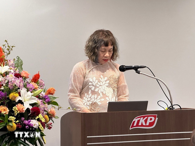 Bà Nguyễn Lệ Hằng, Phó Tổng Thư ký Liên hiệp các Hội UNESCO Việt Nam, Phó Tổng Biên tập Tạp chí Ngày Nay, phát biểu tại hội nghị. (Ảnh: Nguyễn Tuyến/TTXVN) ttxvn-cong-nghiep-van-hoa-8344225.jpg