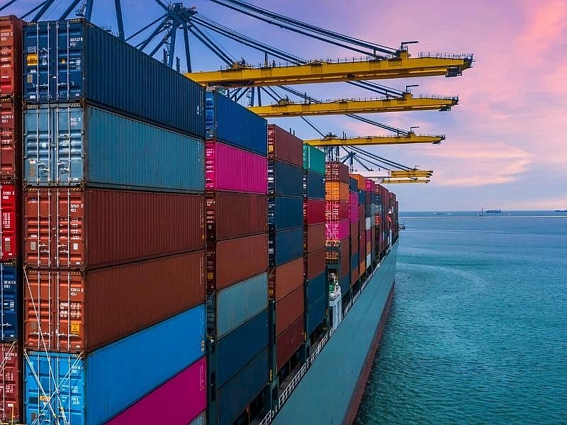 Trade turnover exceeds US$700 billion as of mid-October (Illustrative image) Trade turnover exceeds US$700 billion as of mid-October (Illustrative image)
