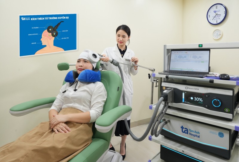 Công nghệ Neuro-MSX (Nga) - “bước tiến mới” trong điều trị các rối loạn thần kinh, nay đã có mặt tại Tâm Anh Cầu Giấy, mang đến hy vọng hồi phục cho người bệnh đau đầu, mất ngủ, rối loạn lo âu… Ảnh: BVĐK Tâm Anh