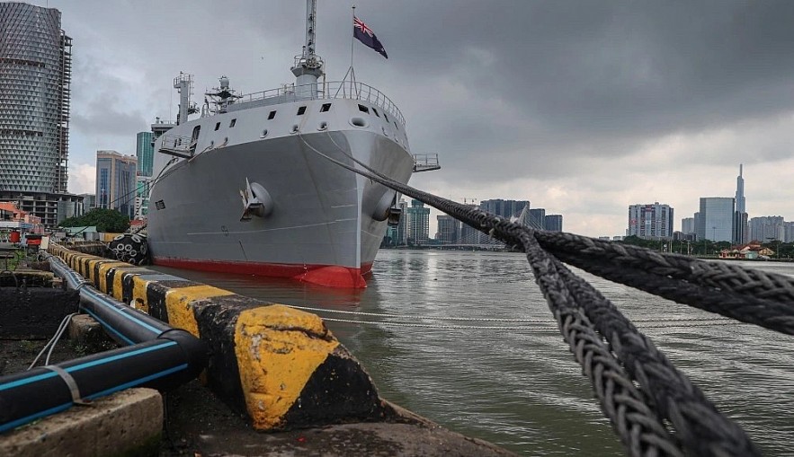 A Royal New Zealand Navy warship docks at Saigon Port in Ho Chi Minh City for a diplomatic visit to Vietnam in 2023 (Illustrative photo) A Royal New Zealand Navy warship docks at Saigon Port in Ho Chi Minh City for a diplomatic visit to Vietnam in 2023 (Illustrative photo)