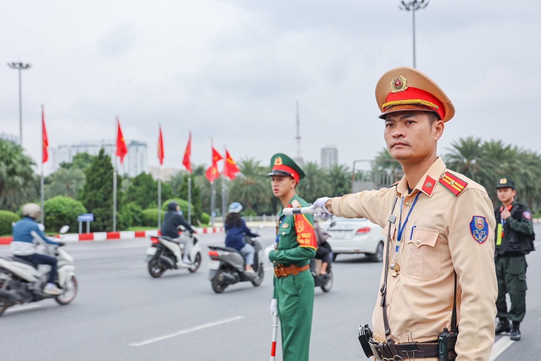 Phân luồng giao thông phục vụ Lễ mở ký Công ước Hà Nội