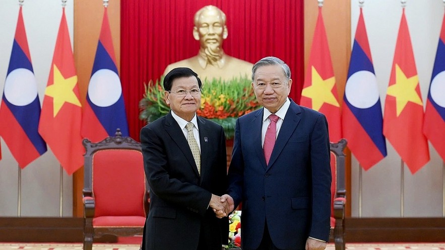 Vietnamese Party General Secretary To Lam (R) meets with Lao Party General Secretary and President Thongloun Sisoulith in Hanoi on October 25, 2025. Vietnamese Party General Secretary To Lam (R) meets with Lao Party General Secretary and President Thongloun Sisoulith in Hanoi on October 25, 2025.