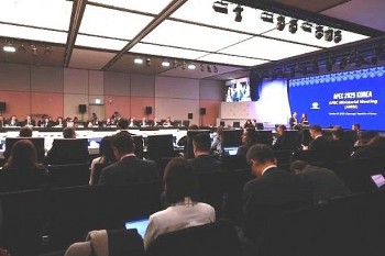 Vietnam News Today (Oct. 31): Vietnam Proposes Directions to Promote Innovation and Shared Prosperity at AMM 36