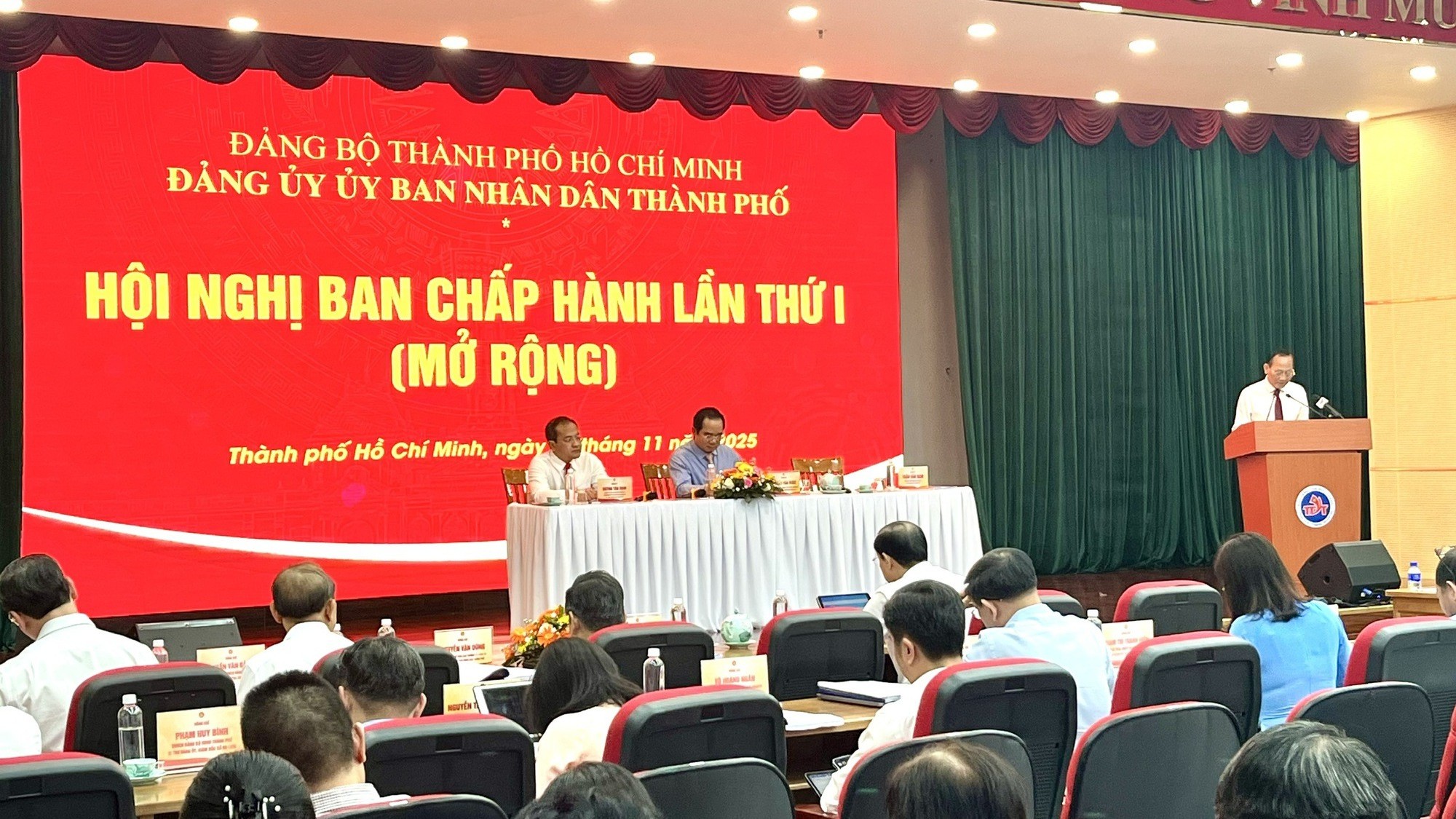 TPHCM tăng tốc giải ngân đầu tư công, phấn đấu đạt tăng trưởng 8,5%
