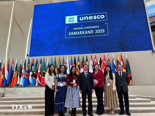 UNESCO General Conference Adopts Draft Resolution Proposed By Vietnam UNESCO General Conference Adopts Draft Resolution Proposed By Vietnam