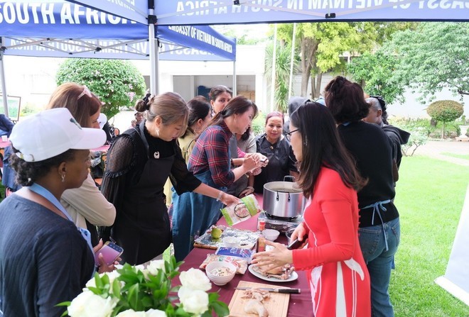 International Visitors in South Africa Experience Vietnamese Cuisine International Visitors in South Africa Experience Vietnamese Cuisine