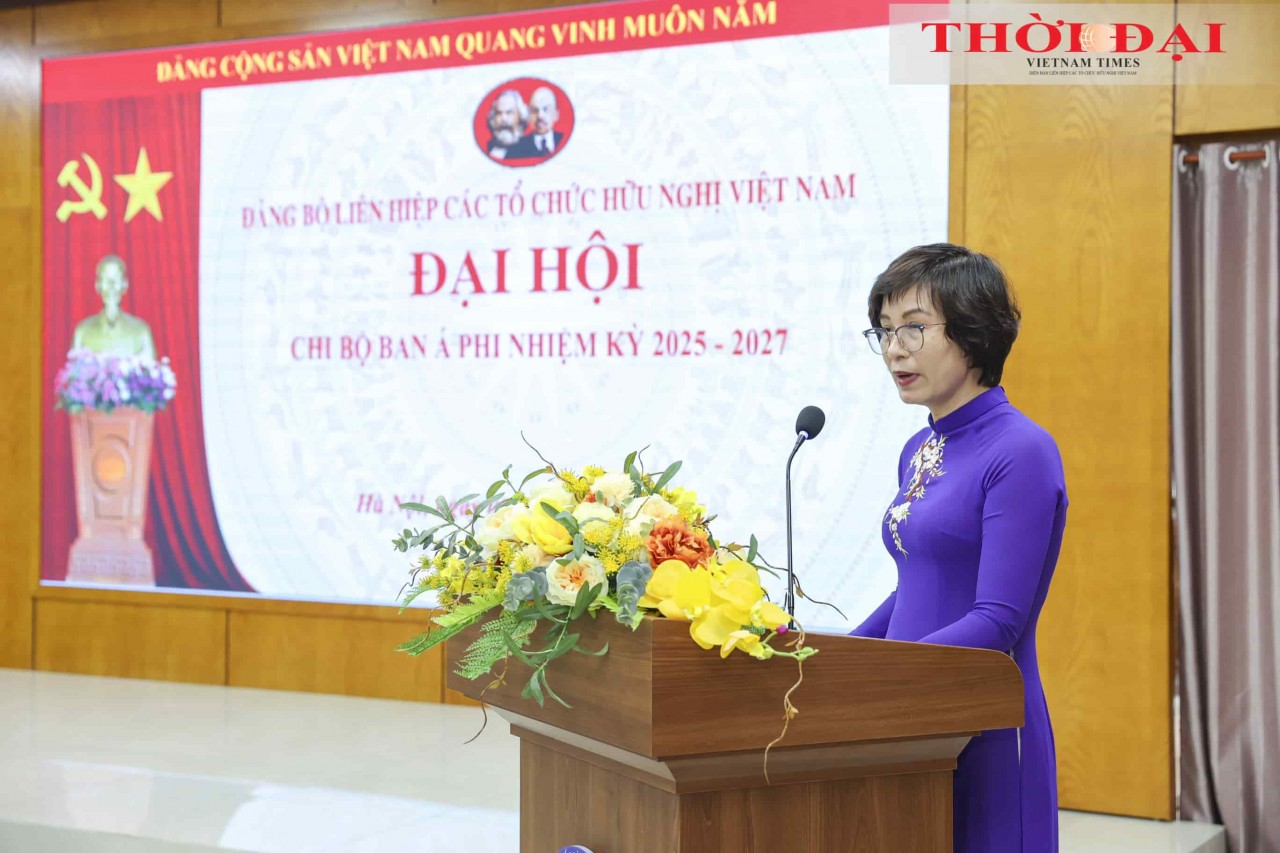 Sincere, Flexible, and Creative: Identity of Vietnam’s People-to-People Exchanges with Neighboring Countries Sincere, Flexible, and Creative: Identity of Vietnam’s People-to-People Exchanges with Neighboring Countries