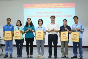 Công đoàn Hà Nội: Hỗ trợ 255 đoàn viên bị ảnh hưởng bão lũ năm 2025