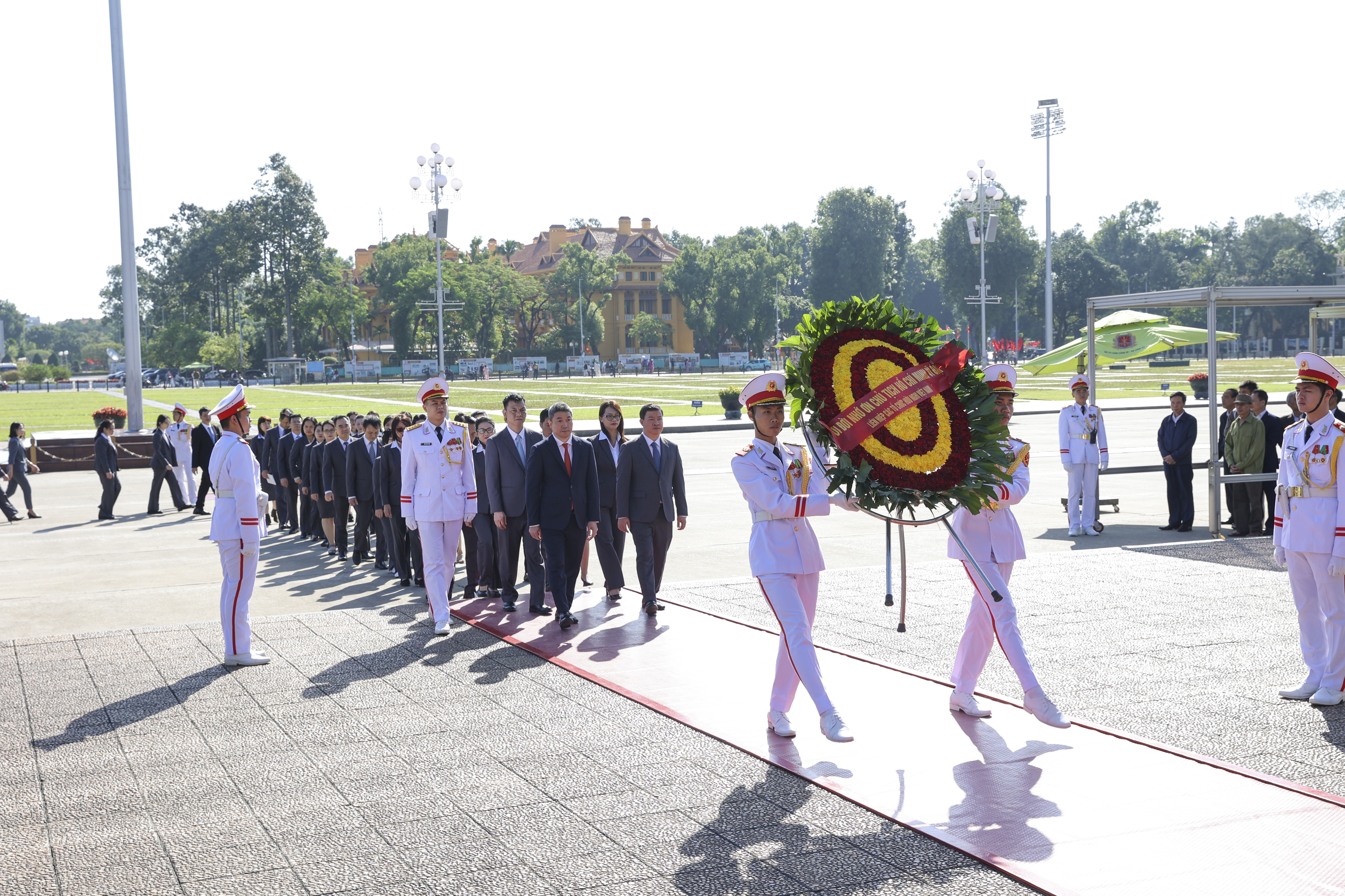Liên hiệp các tổ chức hữu nghị Việt Nam tri ân Chủ tịch Hồ Chí Minh và báo cáo công tác nhân kỷ niệm 75 năm Ngày truyền thống Liên hiệp các tổ chức hữu nghị Việt Nam tri ân Chủ tịch Hồ Chí Minh và báo cáo công tác nhân kỷ niệm 75 năm Ngày truyền thống