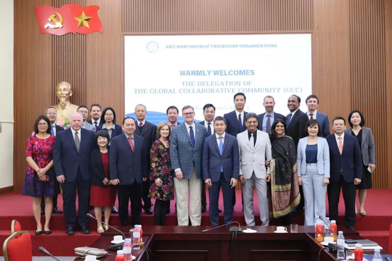 Liên hiệp các tổ chức hữu nghị Việt Nam với vấn đề bảo đảm quyền con người ở Việt Nam Liên hiệp các tổ chức hữu nghị Việt Nam với vấn đề bảo đảm quyền con người ở Việt Nam