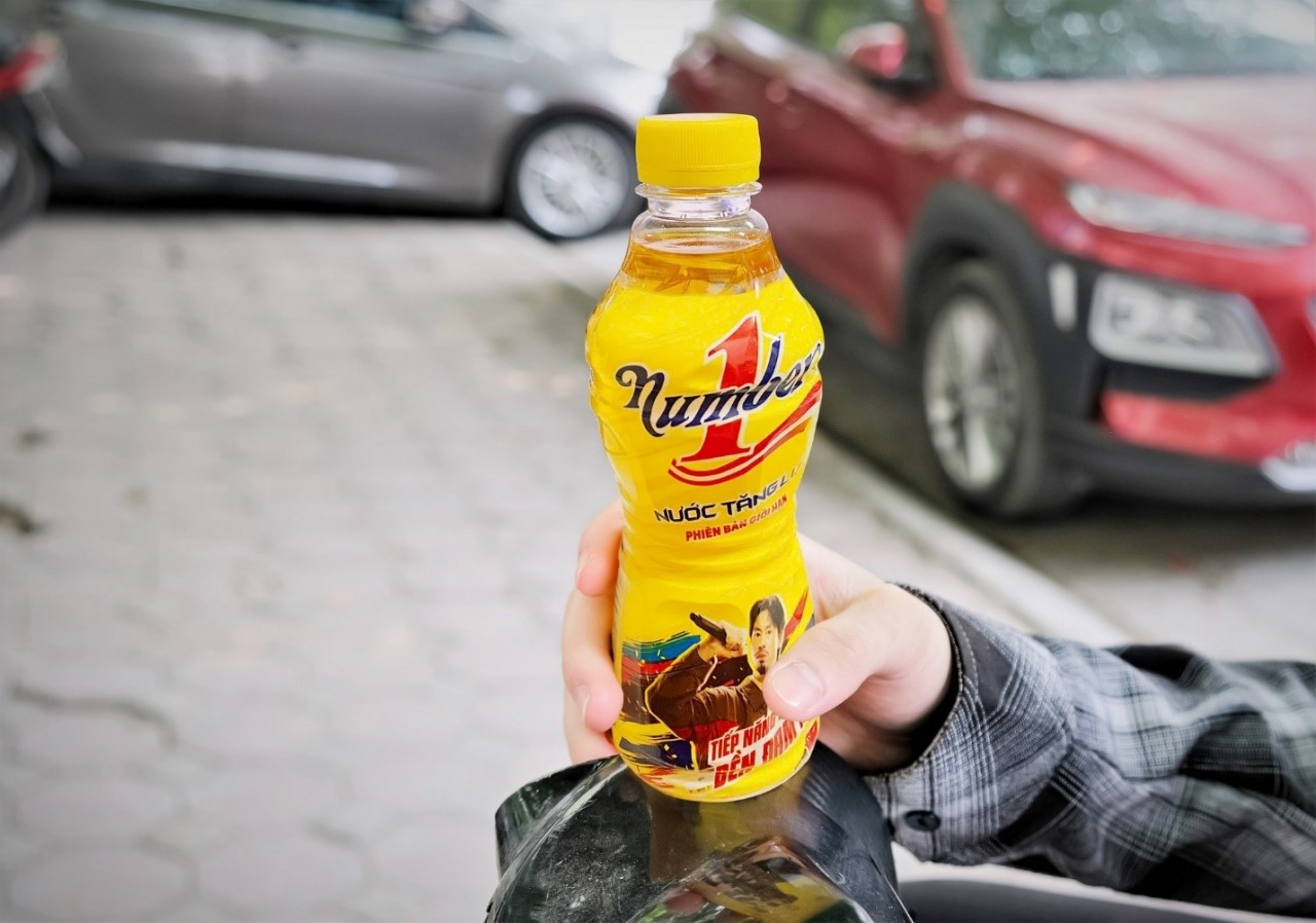 With ingredients that provide instant energy and alertness, Number 1 is a familiar companion of young people, helping them overcome challenges in work and life to become a better version of themselves.