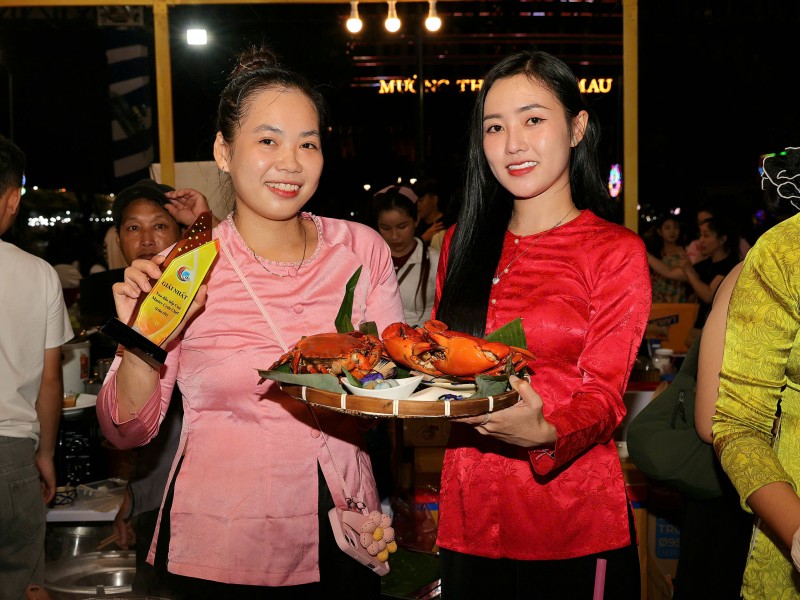 Tôn vinh “Hương rừng - Vị biển”, khẳng định thương hiệu quốc gia Tôn vinh “Hương rừng - Vị biển”, khẳng định thương hiệu quốc gia