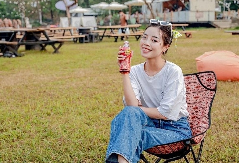 Young people choose to detox with Dr. Thanh herbal tea so each day feels fresh and full of energy. Photo: Dr. Thanh.