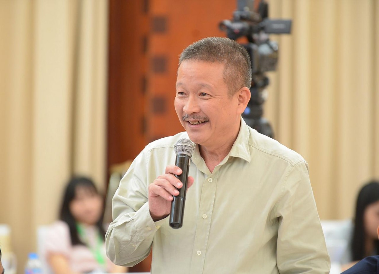 Mr. Nguyen Duy Hung, Chairman of the Board of Directors, ensures the operation and reputation of Tan Hiep Phat Company.