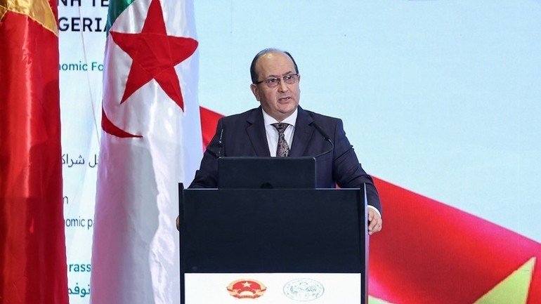 Hợp tác kinh tế Việt Nam-Algeria không có bất cứ giới hạn, cản trở nào Hợp tác kinh tế Việt Nam-Algeria không có bất cứ giới hạn, cản trở nào