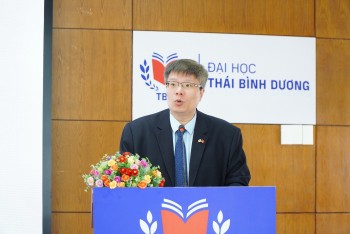 Kiều bào kiến nghị hoàn thiện cơ chế cho kinh tế tư nhân, giáo dục và ngoại giao nhân dân