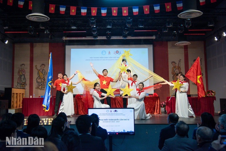 A performance at the Congress. (Photo: People's Newspaper)