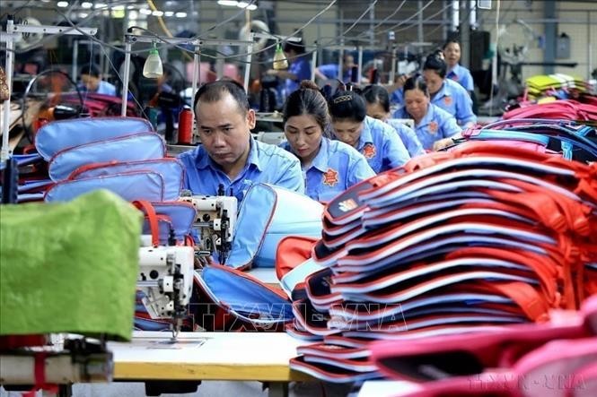 The main export items of Viet Nam to Bulgaria include cotton yarn, coffee beans, natural rubber, rice, cashew nuts, garments, handbags, and leather shoes. In the photo: Production of bags, backpacks, and handbags at Ladoda Leather Products Trading – Service – Manufacturing Import-Export Company. (Photo: Tuan Anh/VNA). The main export items of Viet Nam to Bulgaria include cotton yarn, coffee beans, natural rubber, rice, cashew nuts, garments, handbags, and leather shoes. In the photo: Production of bags, backpacks, and handbags at Ladoda Leather Products Trading – Service – Manufacturing Import-Export Company. (Photo: Tuan Anh/VNA).