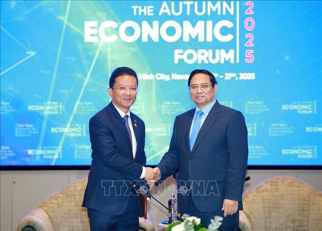 Thủ tướng Phạm Minh Chính tiếp khách quốc tế tham dự Diễn đàn Kinh tế mùa Thu