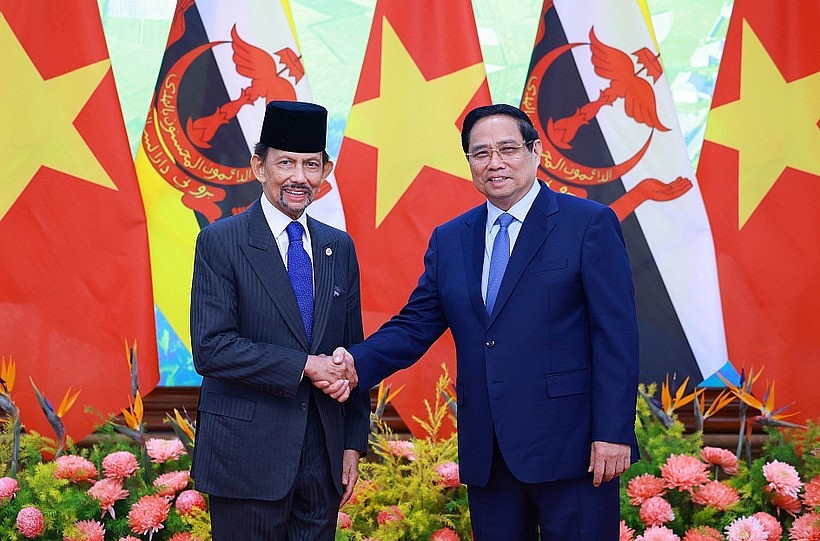 Prime Minister Pham Minh Chinh holds a meeting with Sultan of Brunei Haji Hassanal Bolkiah in Hanoi on December 1, 2025. (Photo: VNA) Prime Minister Pham Minh Chinh holds a meeting with Sultan of Brunei Haji Hassanal Bolkiah in Hanoi on December 1, 2025. (Photo: VNA)