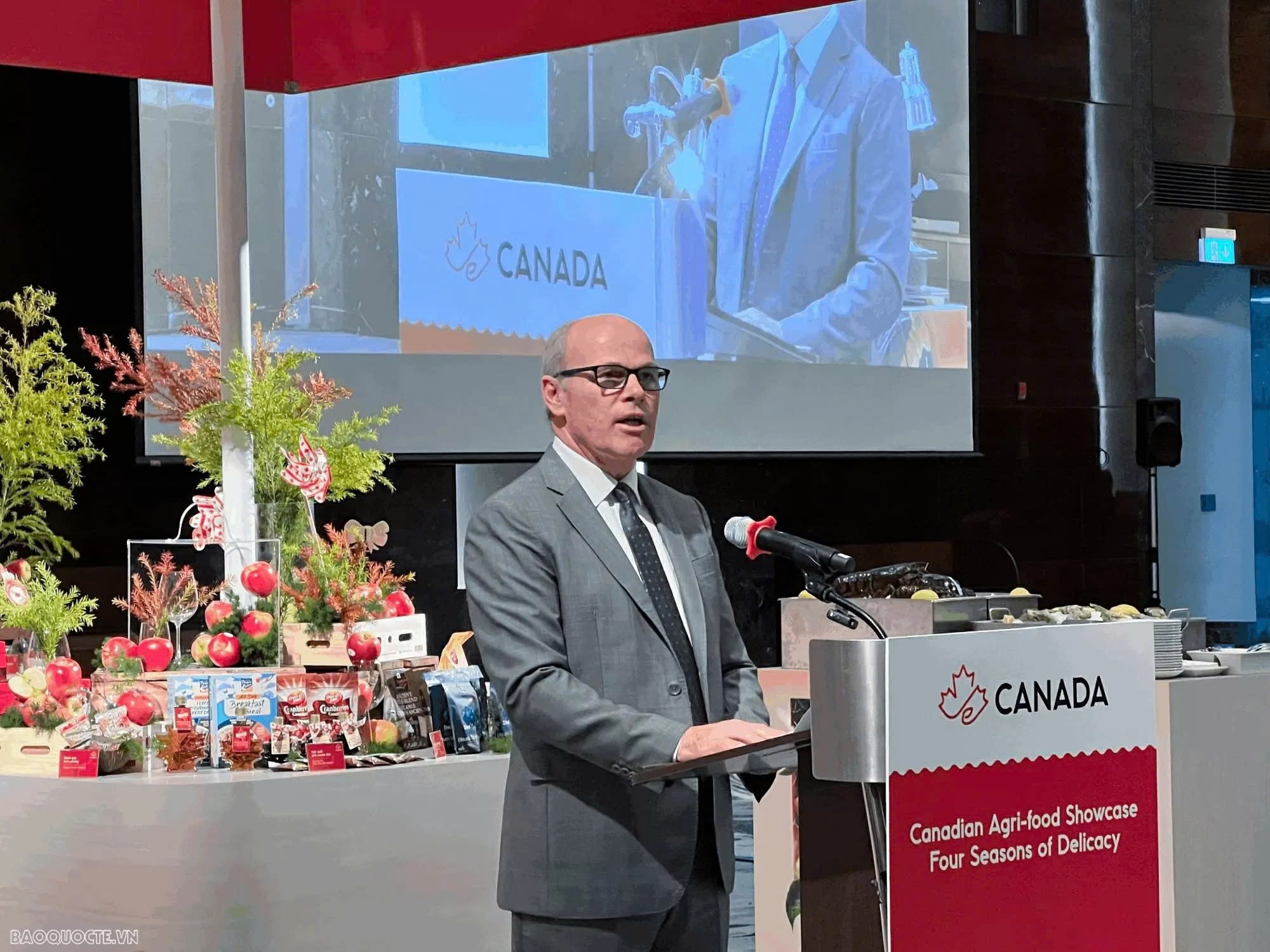 Đại sứ Canada tại Việt Nam Jim Nickel. (Ảnh: Trung Anh) Đại sứ Canada tại Việt Nam Jim Nickel. (Ảnh: Trung Anh)