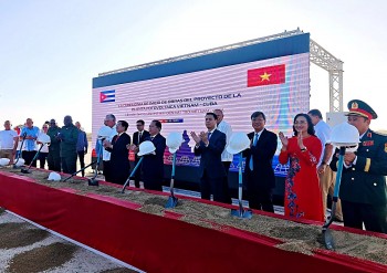 Khởi công dự án điện mặt trời - biểu tượng mới của nghĩa tình Việt Nam dành tặng Cuba